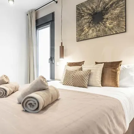 Apartment Modern With Patio & Parking By Rems Malaga